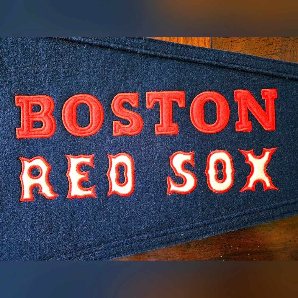 Boston Red Sox Large Wool Penant - Picture 3 of 7
